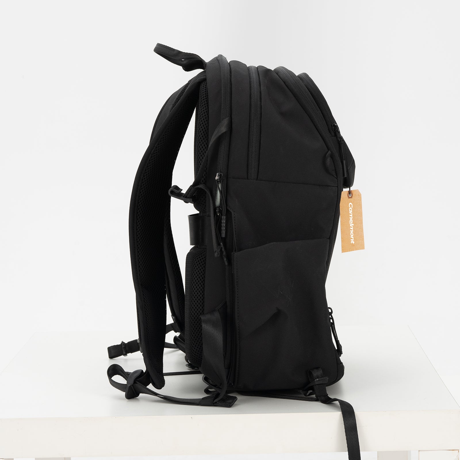 Camelmont Casual Backpack for Men and Women